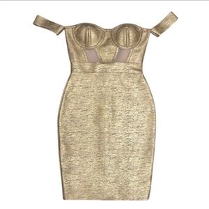 Bella Barnett Sakari Off Shoulder Metallic Cocktail Dress - Gold Size Medium NWT